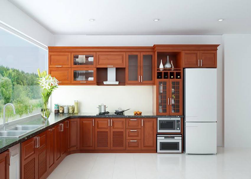 Tủ bếp chữ L tone gỗ tự nhiên – ấm cúng và hiện đại