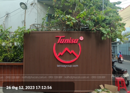 tanisa1